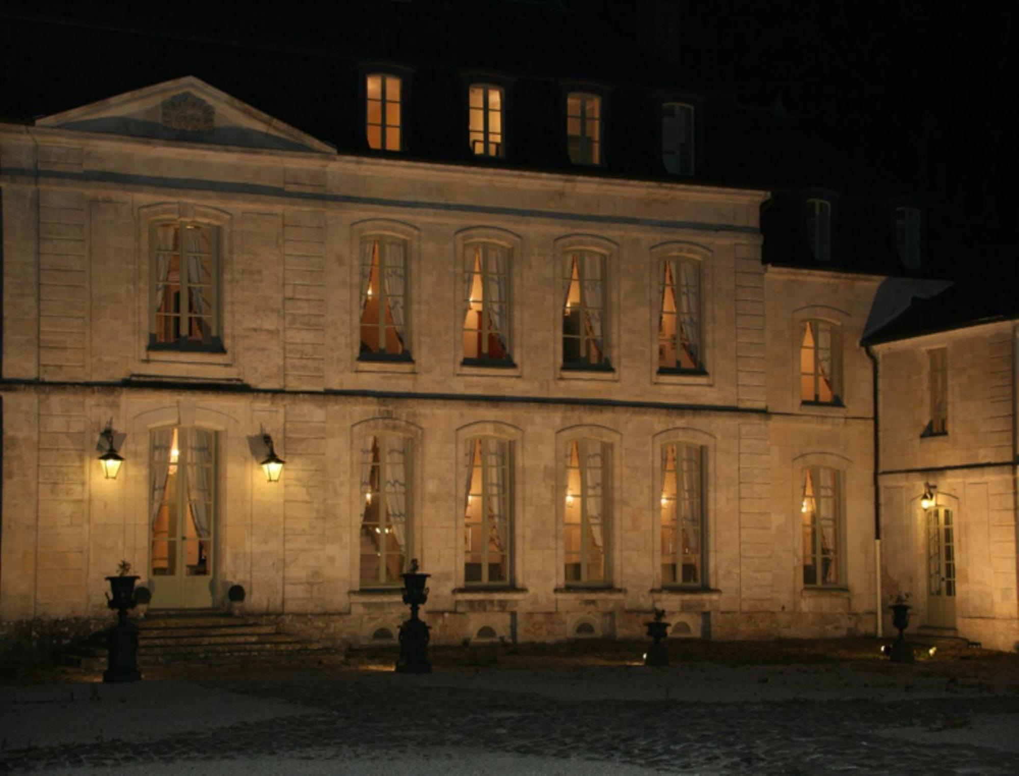 Chateau De Maudetour Bagian luar foto