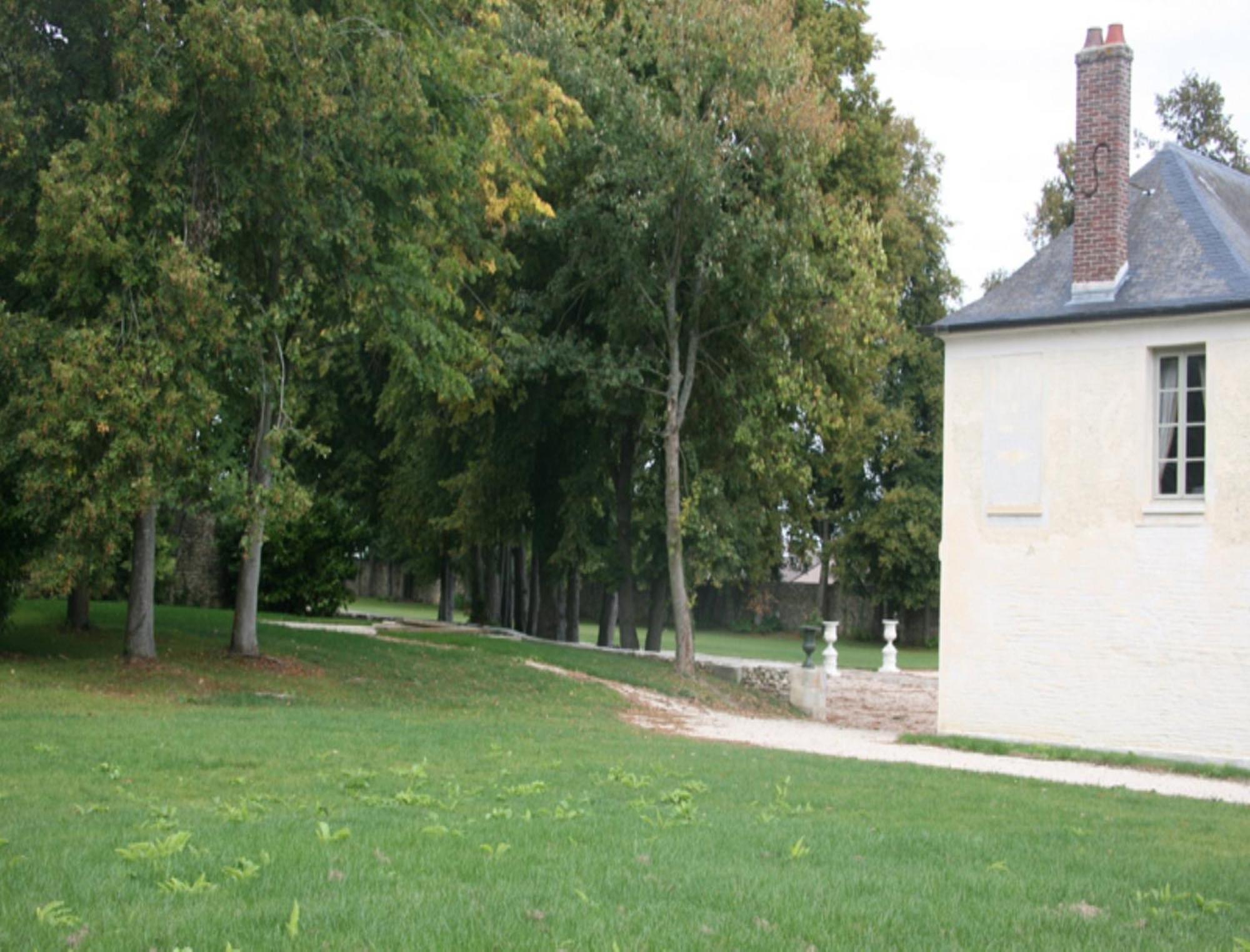 Chateau De Maudetour Bagian luar foto